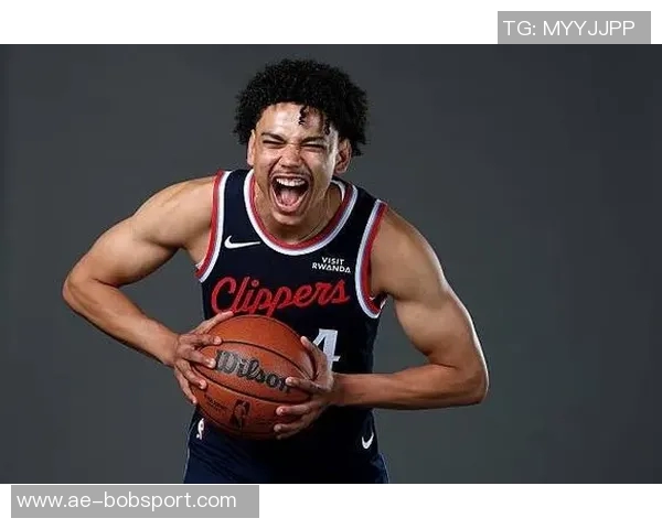 小鲍德温身高激增至213米快船队新星展现惊人潜力与成长