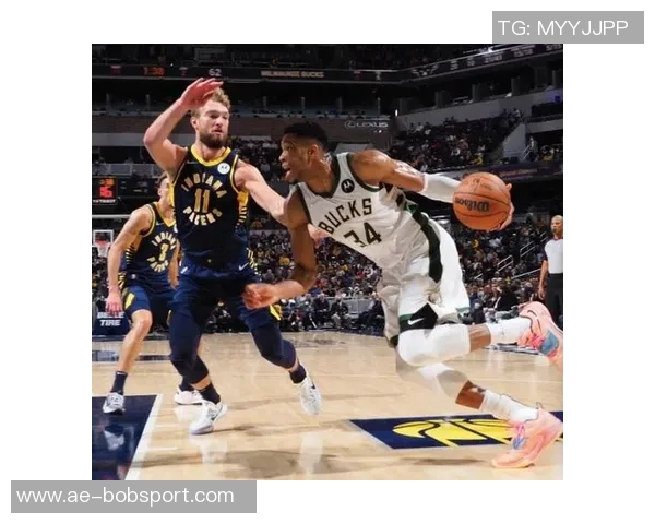 字母哥季前赛首秀表现抢眼轻松拿下13分10板3助助力球队胜利