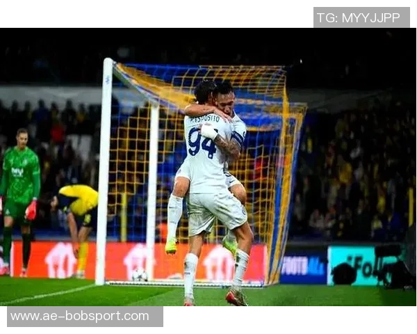 国米迎来利好消息圣吉罗斯主帅被挖角影响下轮欧冠对决 国米迎来利好消息圣吉罗斯主帅被挖角影响下轮欧冠对决